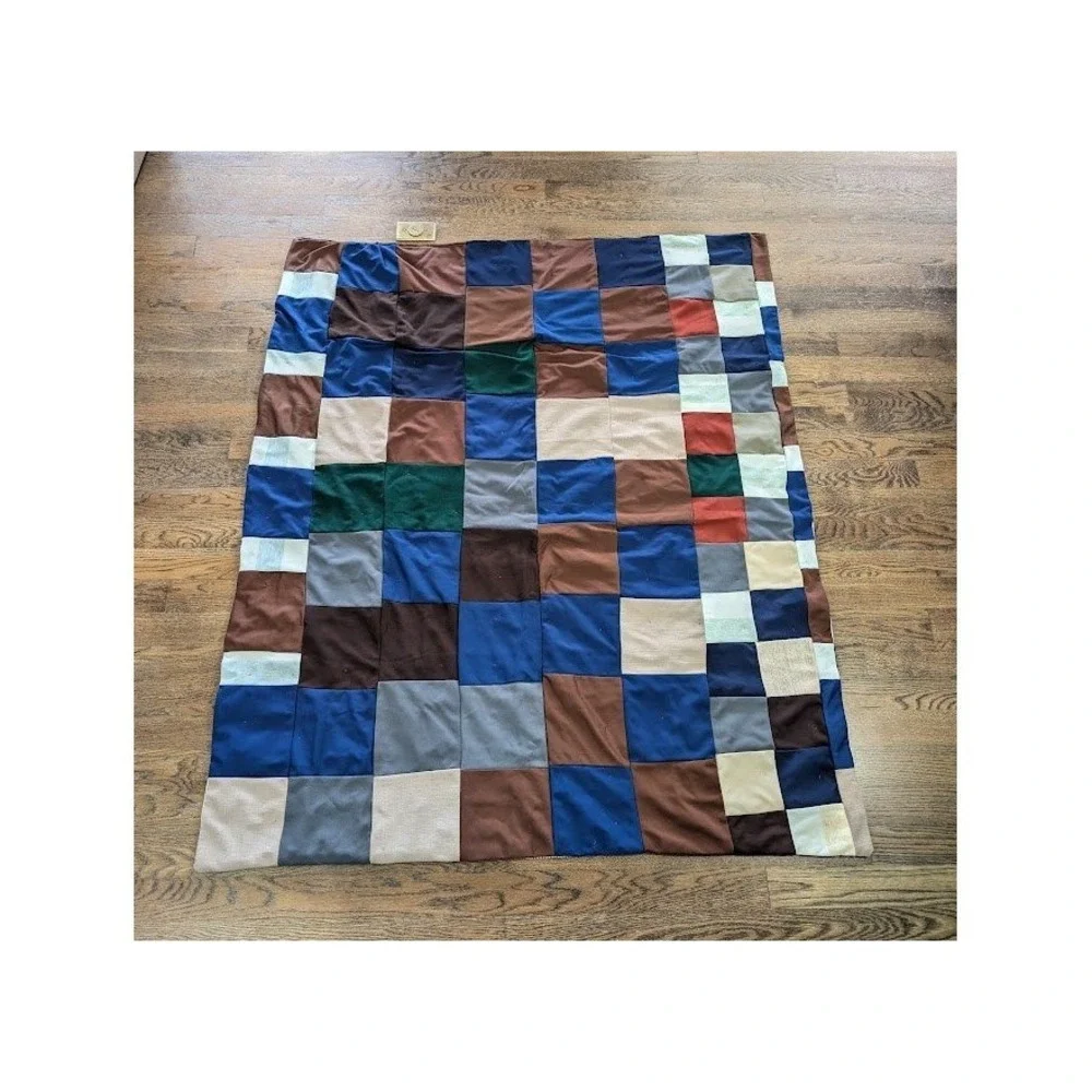 Vintage Handmade Patchwork 68x55 Tied Quilt Rustic Country Fall Cabin Country